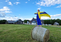 Mėlyna - geltona