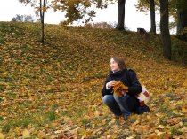 &quot;Rudens apsupty&quot; Nijolė Piškinaitė