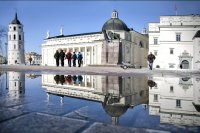 Birutė Simanavičienė „Pavasario veidrodis“