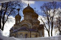 Šv. Konstantino ir Michailo cerkvė atspindyje